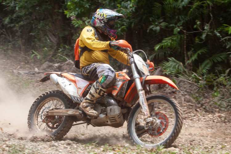 The Weekend Sports Re/Port