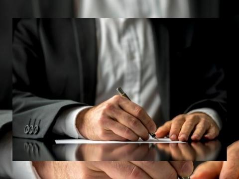 Crispin Hull / Inheritance & Inequality