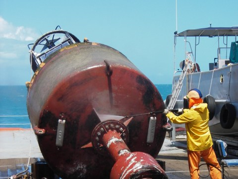 AMSA’s refusal to renew maintenance contract is a threat for maritime shipping